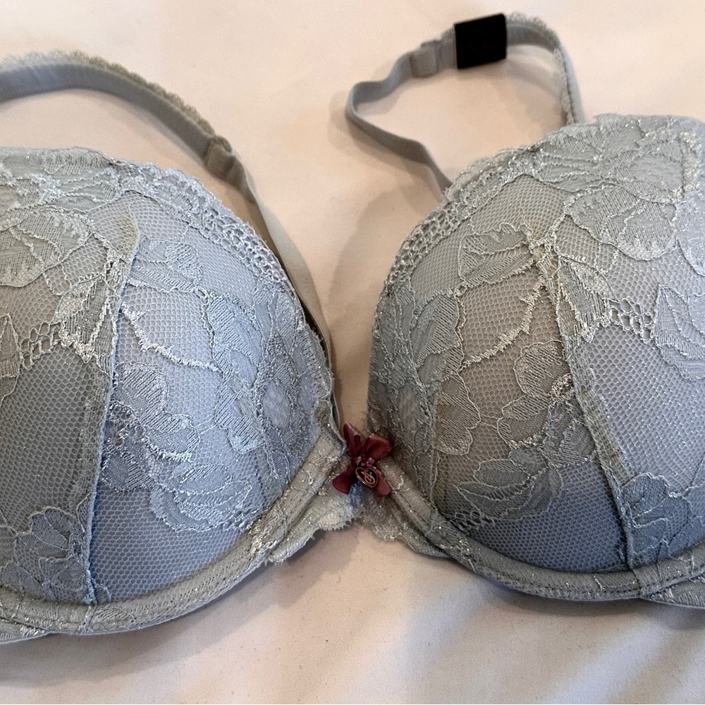 New Body by Victoria's Secret baby blue Lace Underwire Bra
